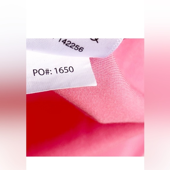 Figs Casma Neon Pink  Scrub Top Size L - Picture 5 of 5